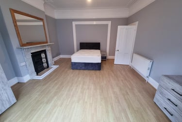 6 bed house, Beechwood Avenue, North Hill, Plymouth, PL46PW - Image 1